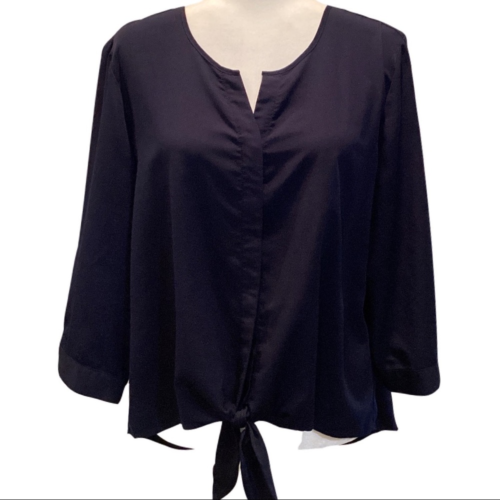 3/$30 Chico’s Button Down Tie Front Navy Blouse Size L